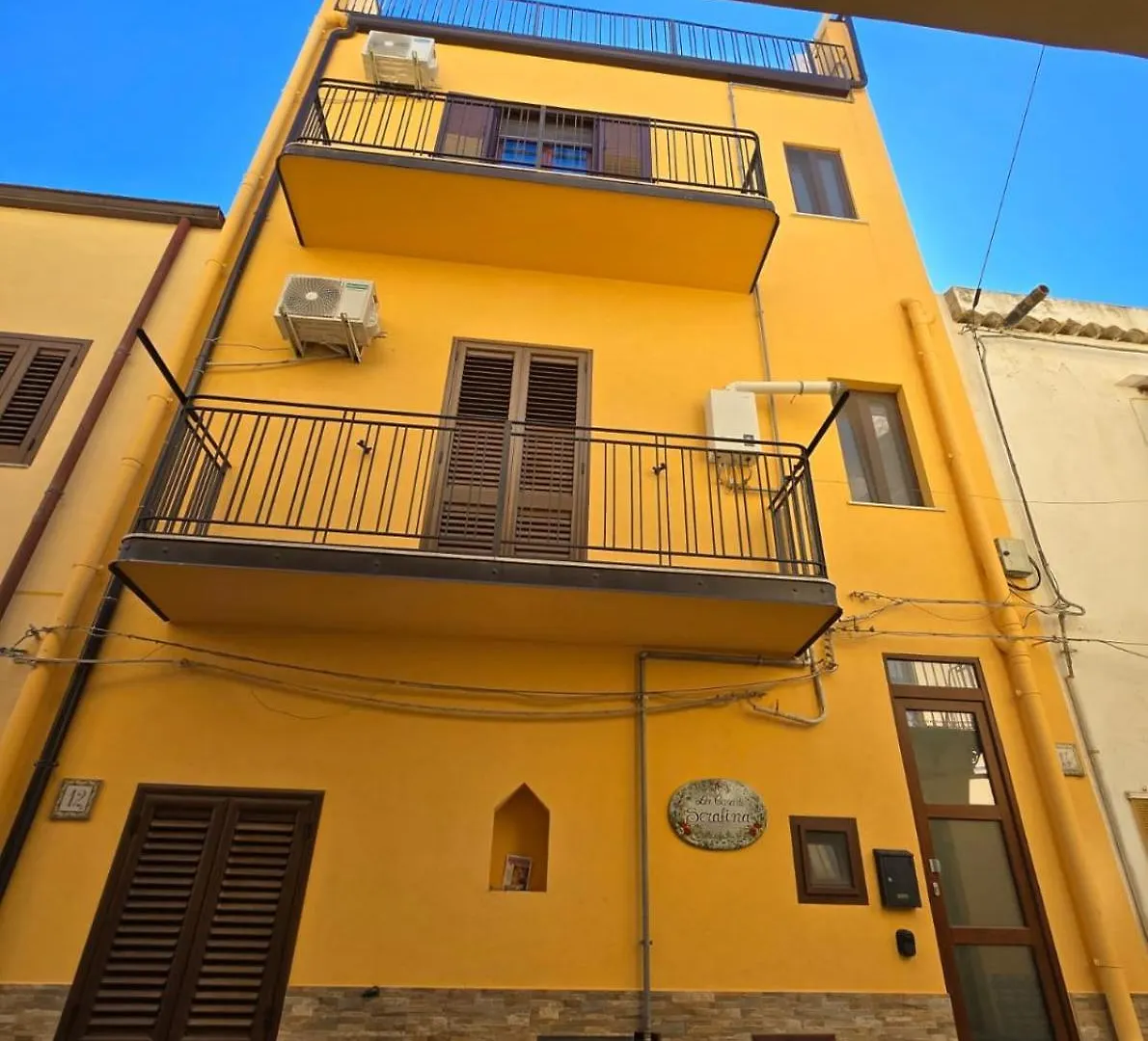 La Casa Di Serafina Santo Stefano di Camastra Italien